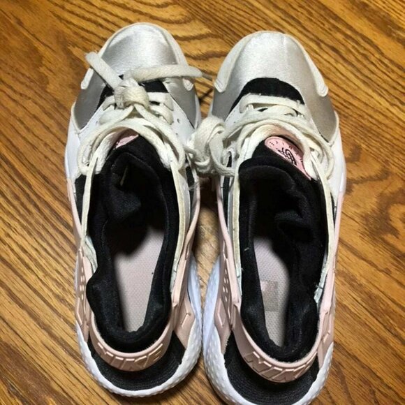 Nike Air Huarache Run GS Pink Foam White Black 654275-115 sz 5Y - Picture 5 of 6